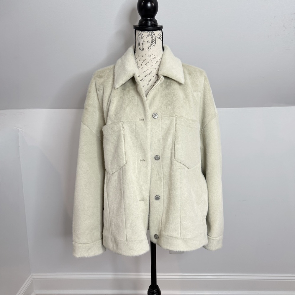 Free People We The Free Cozy Opal Swing Jacket Faux Fur Oversized Ivory - Picture 2 of 12